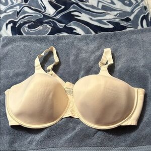 Vanity Fair Women's Soft Beige Bra